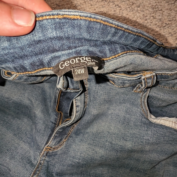 Plus size pants, shorts overalls bundle - Picture 11 of 14